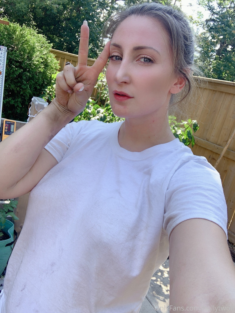 Photo by hollytwolf published on October 16,2023 04:24:08 - BestThots