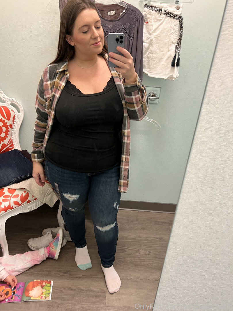 Photo by simplyhannahh published on October 12,2023 22:33:07 - BestThots