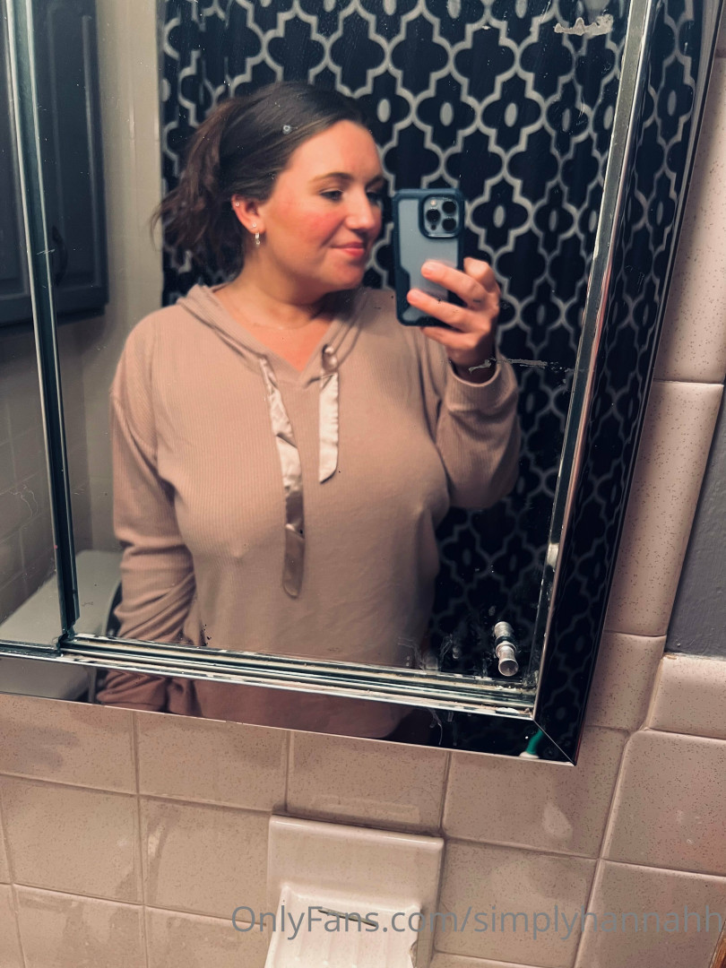 Photo by simplyhannahh published on October 13,2023 01:34:01 - BestThots
