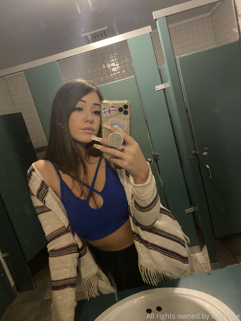 Photo by coziebae published on January 12,2024 05:58:06 - BestThots