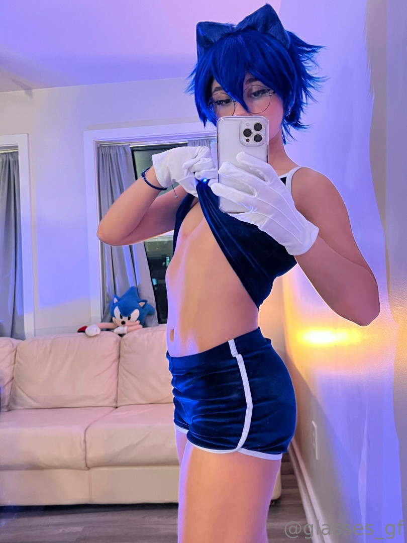 Photo by glasses_gf published on July 13,2023 00:29:40 - BestThots