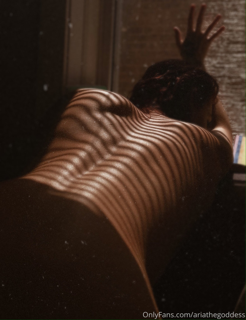 Photo by ariathegoddess published on October 14,2023 10:08:50 - BestThots
