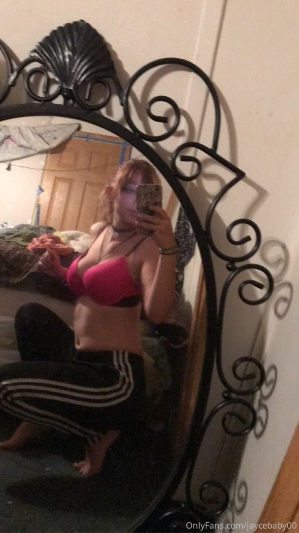 Photo by jaycebaby2000 published on October 16,2023 04:30:44 - BestThots
