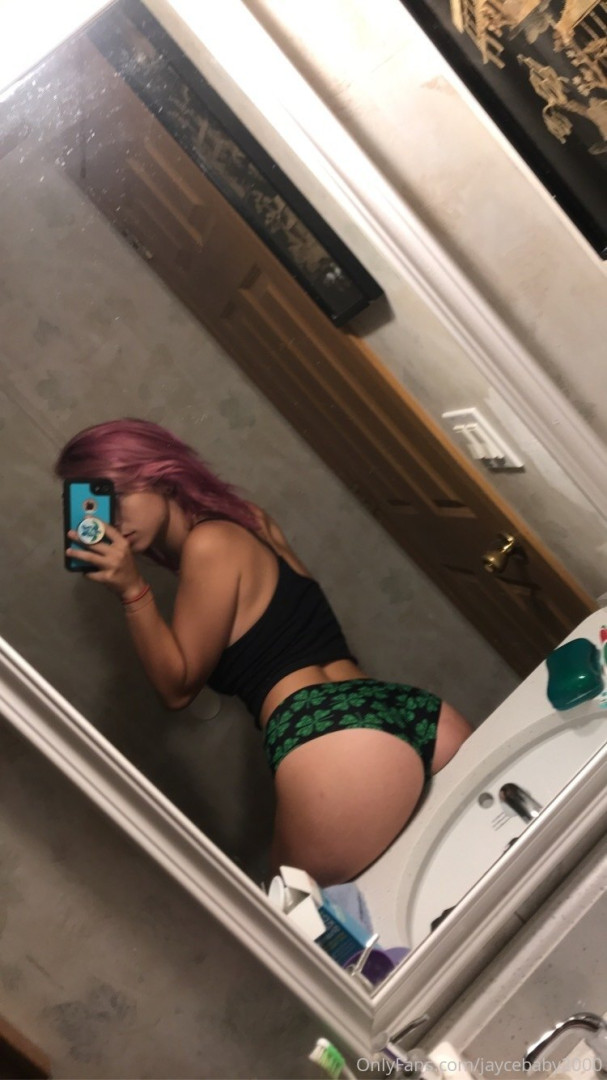 Photo by jaycebaby2000 published on October 16,2023 04:41:41 - BestThots