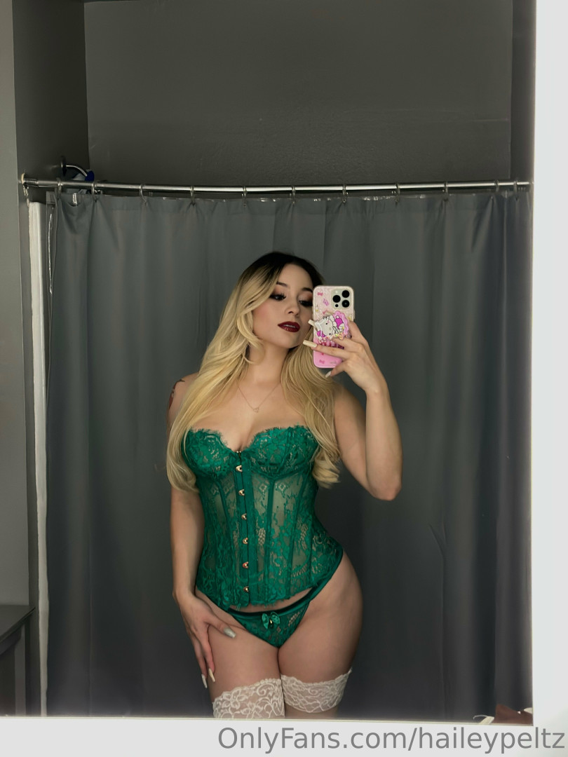 Photo by haileypeltz published on October 16,2023 02:09:10 - BestThots