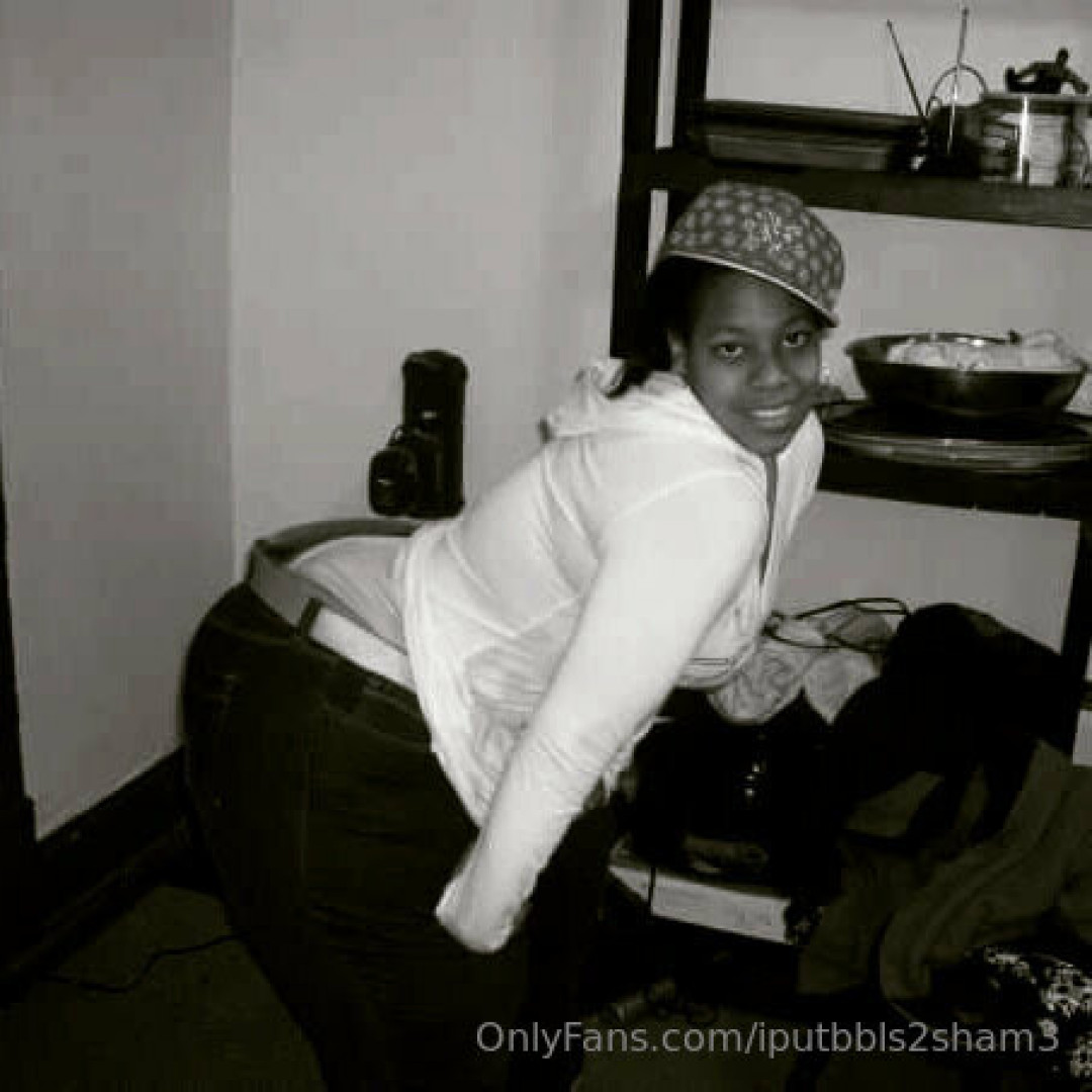 Photo by iputbbls2sham3 published on May 25,2023 09:45:23 - BestThots