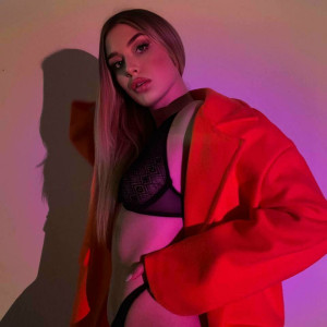 sativa_still #227639