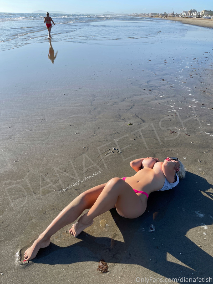 Photo by dianafetish published on January 14,2024 07:09:56 - BestThots