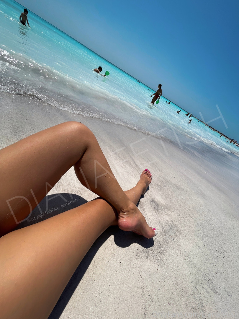 Photo by dianafetish published on January 14,2024 07:10:54 - BestThots