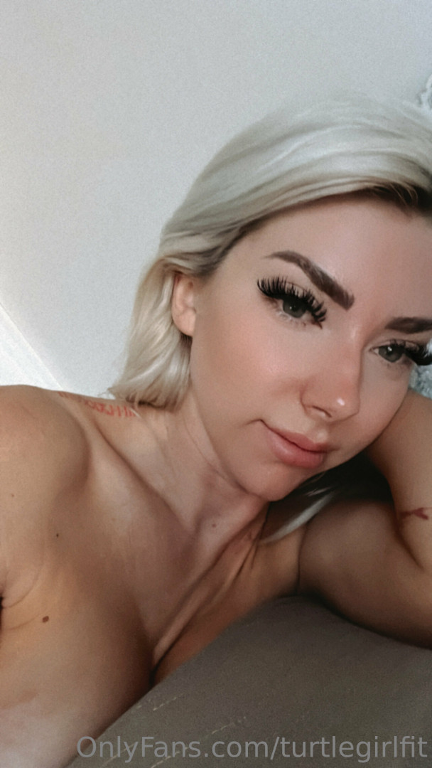 Photo by turtlegirlfit published on May 16,2023 14:01:55 - BestThots