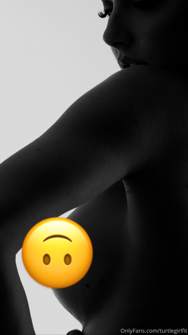 Photo by turtlegirlfit published on May 16,2023 14:02:15 - BestThots