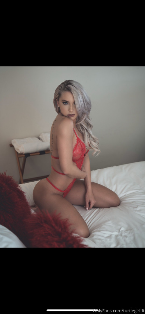 Photo by turtlegirlfit published on May 16,2023 14:04:52 - BestThots