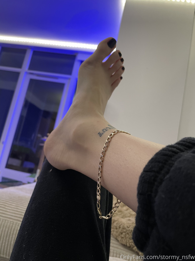 Photo by stormy_nsfw published on August 13,2023 08:39:49 - BestThots