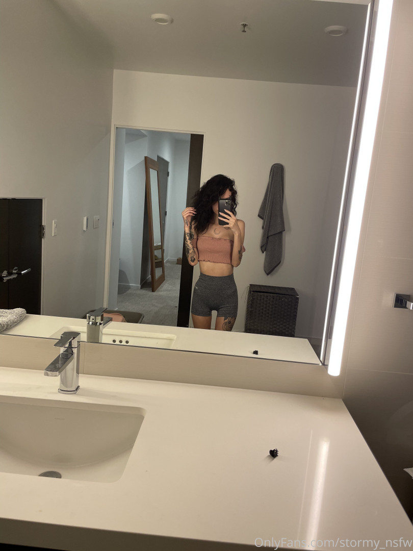 Photo by stormy_nsfw published on August 13,2023 08:48:22 - BestThots