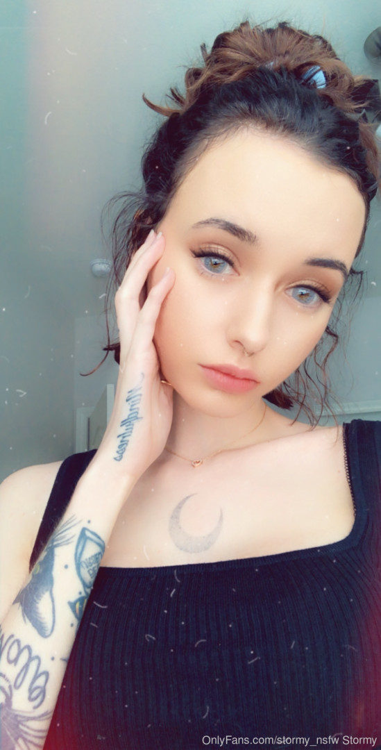 Photo by stormy_nsfw published on August 13,2023 08:50:27 - BestThots