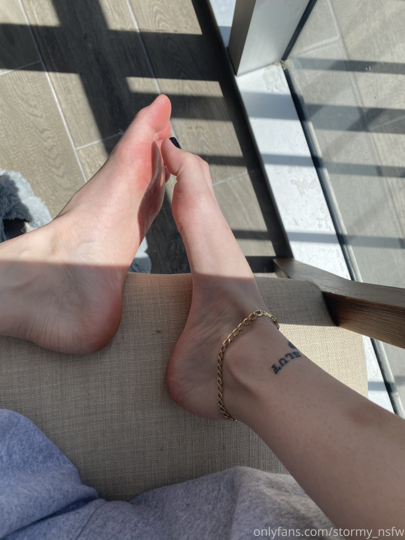 Photo by stormy_nsfw published on August 13,2023 09:00:23 - BestThots