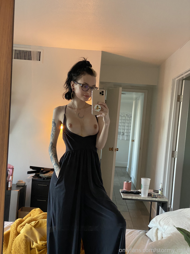 Photo by stormy_nsfw published on August 13,2023 09:16:22 - BestThots