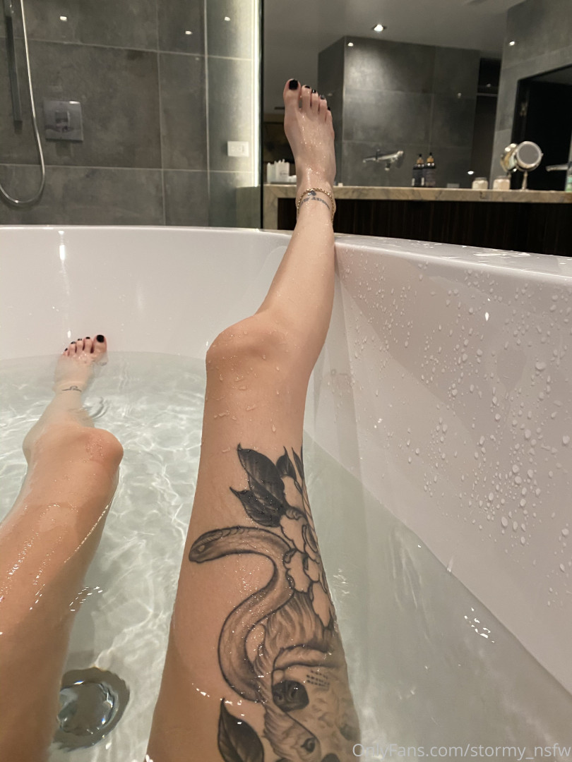 Photo by stormy_nsfw published on August 13,2023 09:16:47 - BestThots