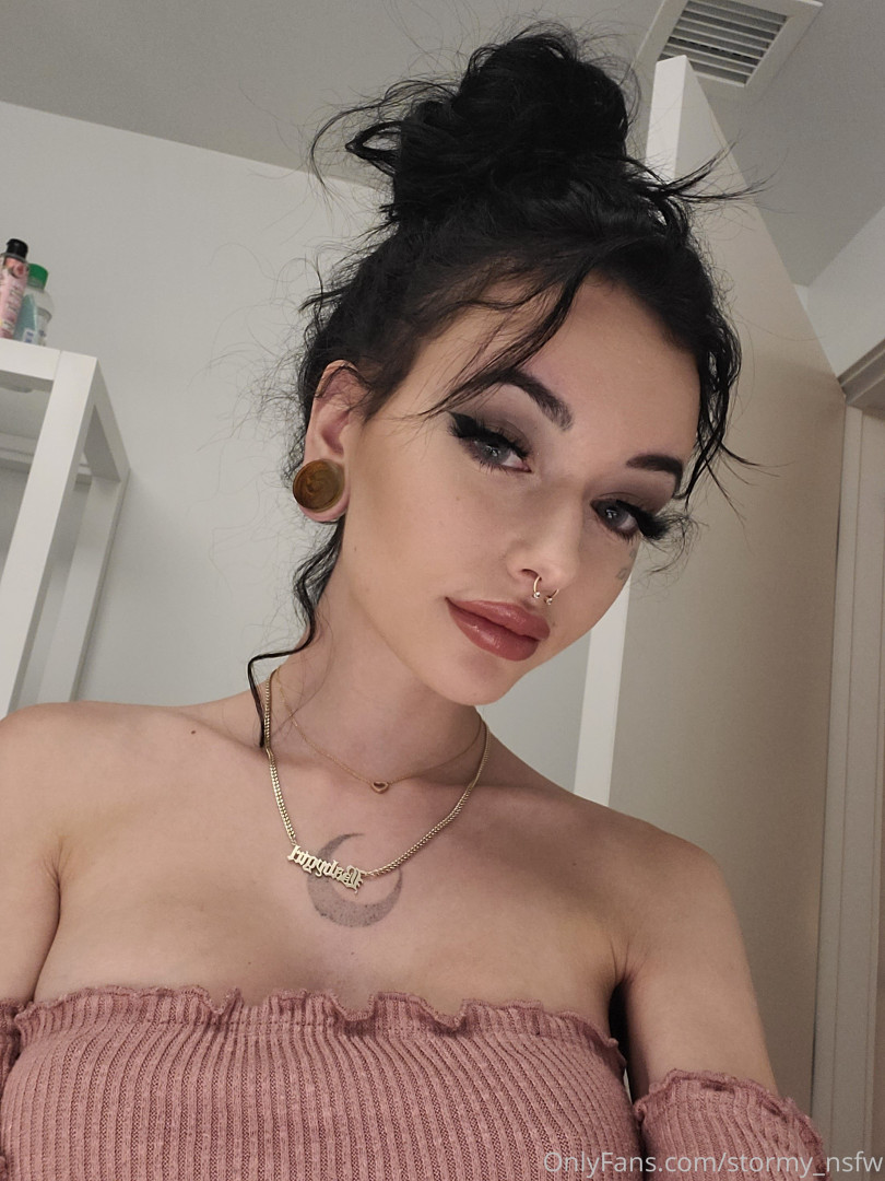 Photo by stormy_nsfw published on August 13,2023 09:30:11 - BestThots