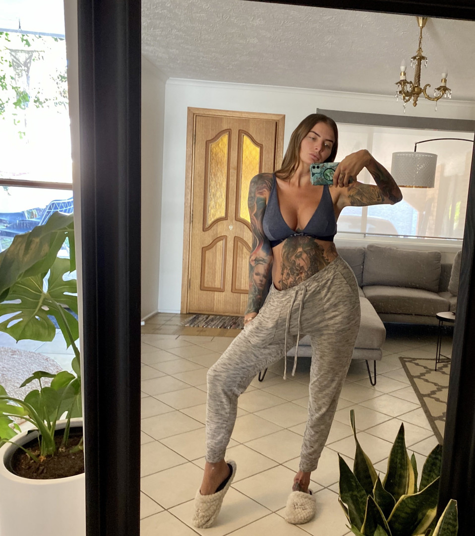 Photo by evelynuncovered published on August 31,2023 11:17:39 - BestThots