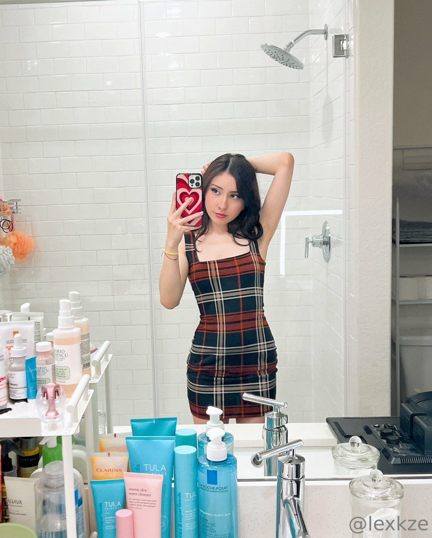 Photo by lexkze published on June 26,2023 22:31:25 - BestThots