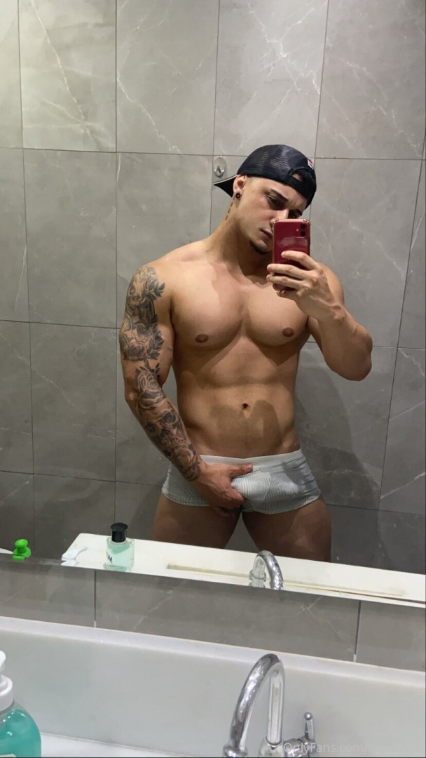 Photo by xcarlos99 published on October 16,2023 16:59:25 - BestThots