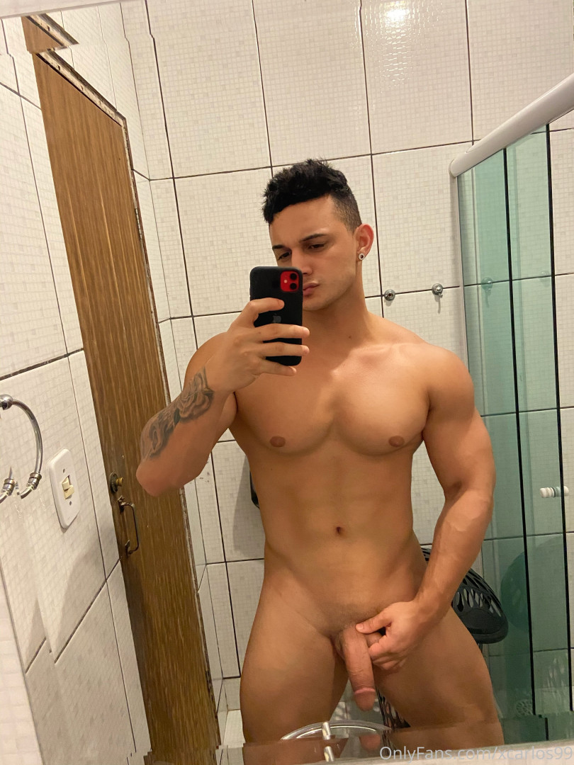 Photo by xcarlos99 published on October 16,2023 17:01:35 - BestThots