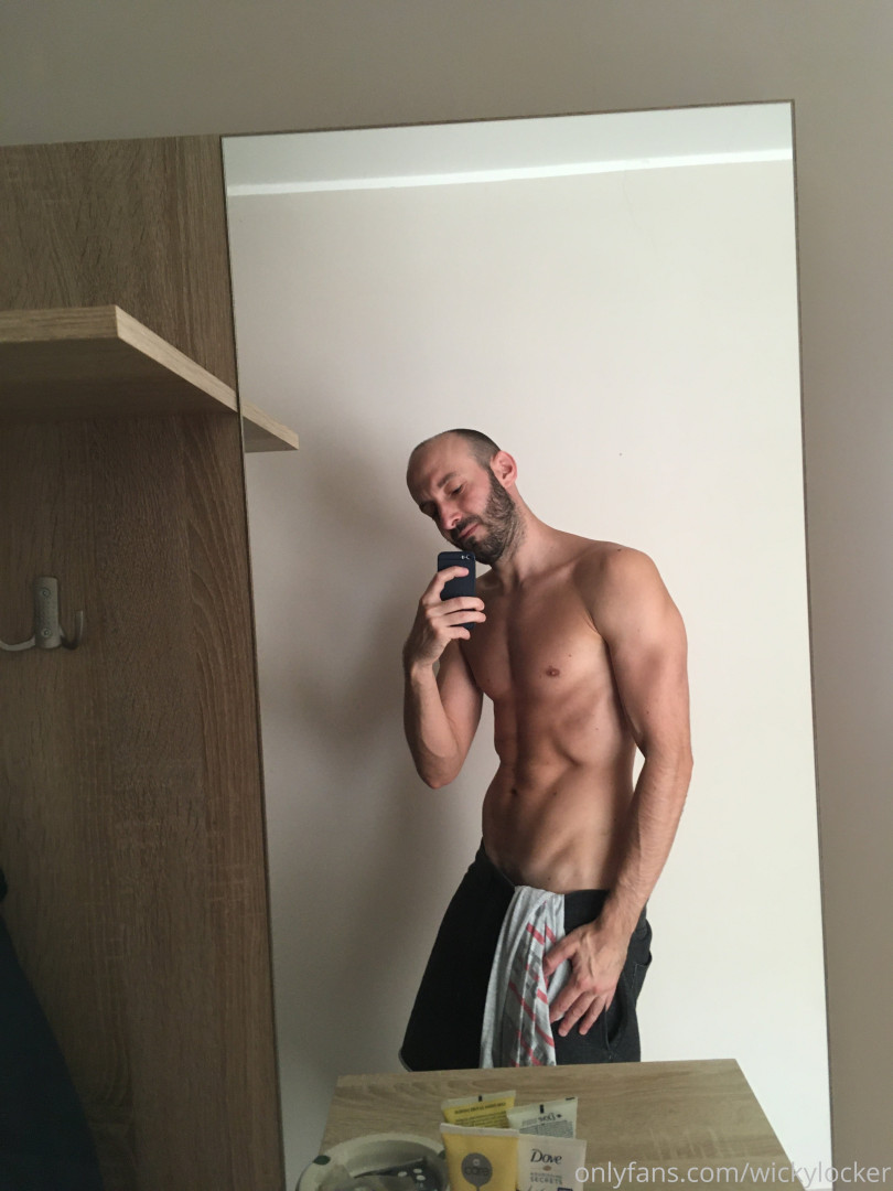 Photo by nakedgamervip published on May 20,2023 11:35:33 - BestThots