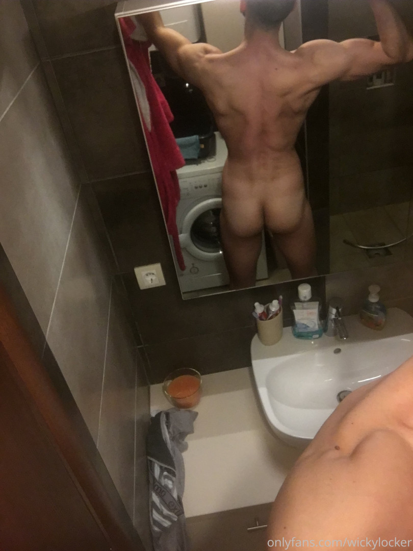 Photo by nakedgamervip published on May 20,2023 11:36:09 - BestThots