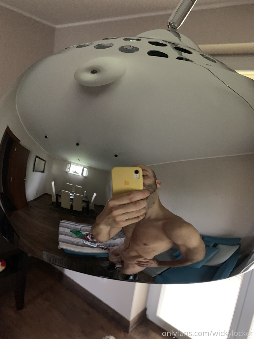 Photo by nakedgamervip published on May 20,2023 11:37:25 - BestThots