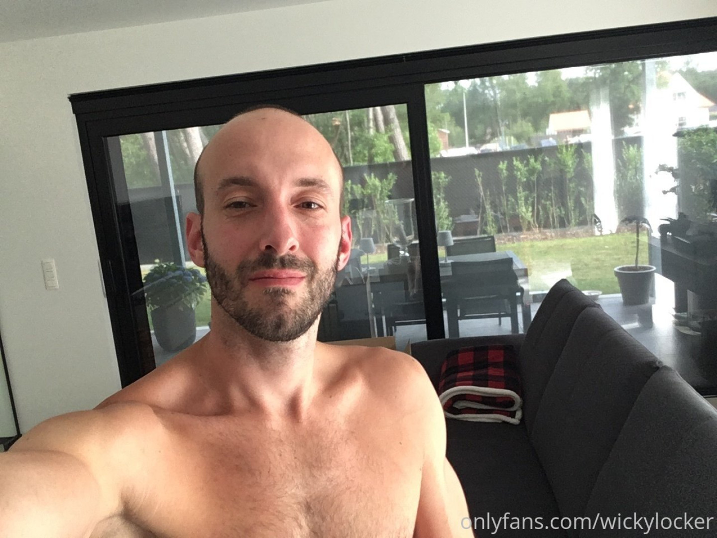 Photo by nakedgamervip published on May 20,2023 11:38:37 - BestThots