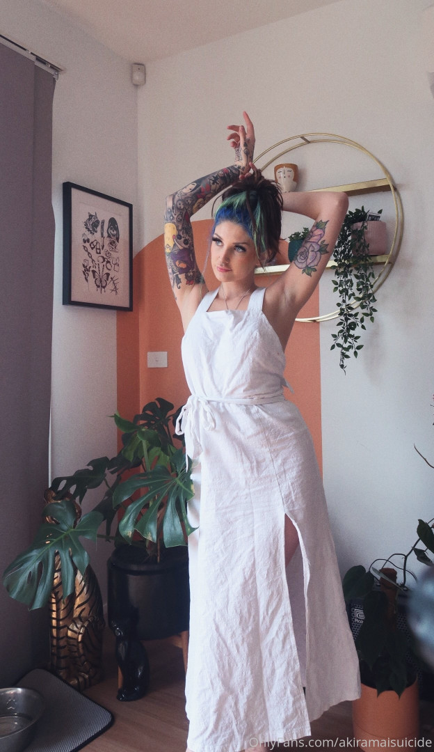 Photo by akiramaisuicide published on October 16,2023 06:11:30 - BestThots