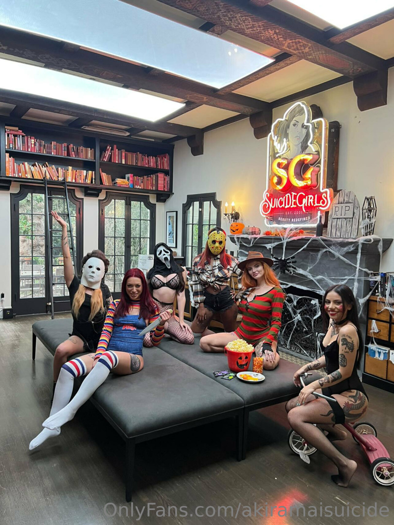 Photo by akiramaisuicide published on October 16,2023 07:46:18 - BestThots