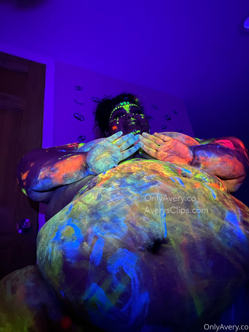 Photo by averyssbbw published on August 3,2023 07:47:40 - BestThots