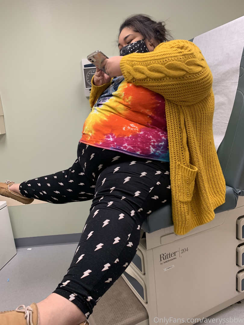 Photo by averyssbbw published on August 3,2023 07:50:34 - BestThots