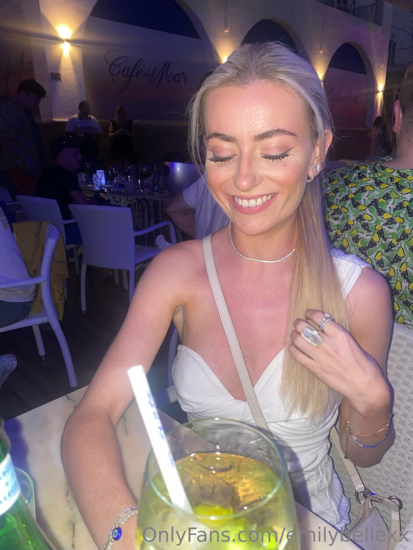 Photo by emilybellexx published on June 23,2023 22:08:09 - BestThots