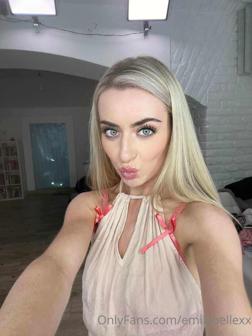 Photo by emilybellexx published on June 23,2023 22:19:30 - BestThots