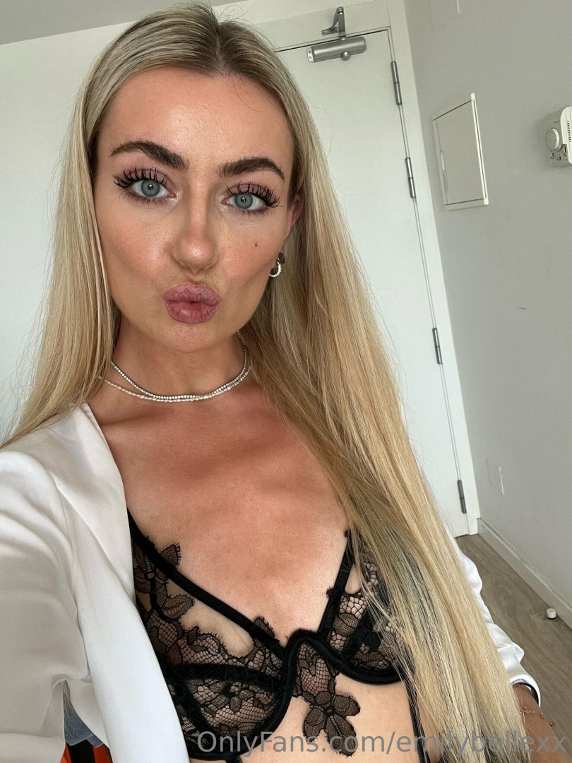 Photo by emilybellexx published on June 23,2023 22:30:33 - BestThots