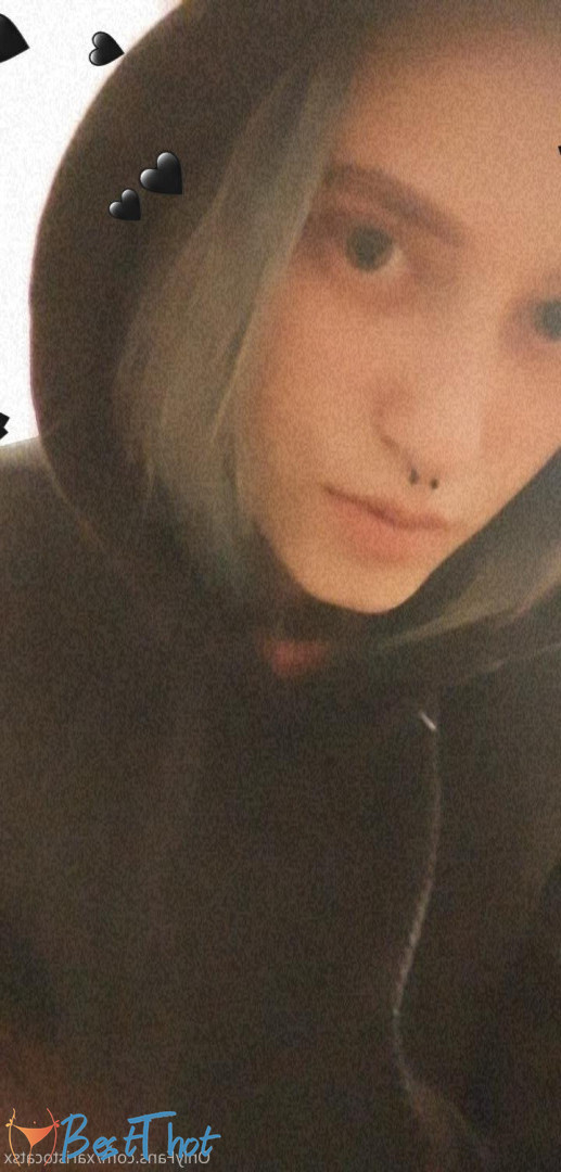 Photo by xaristocatsx published on December 22,2024 06:10:29 - BestThots