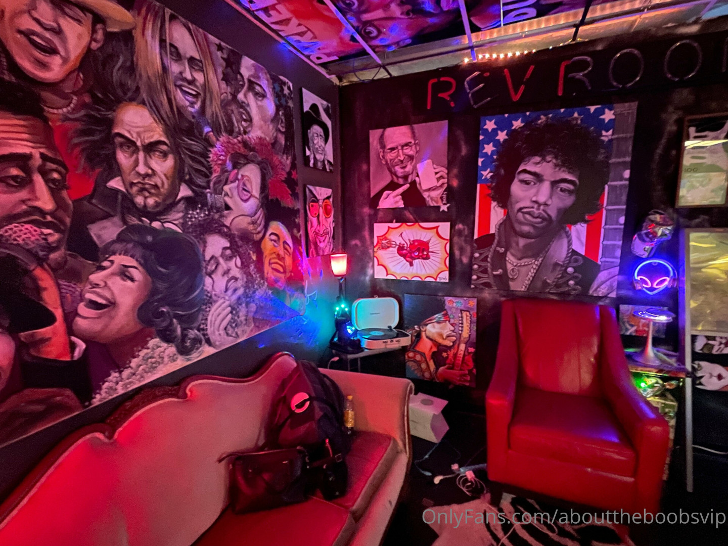 Photo by abouttheboobsvip published on June 30,2023 10:59:11 - BestThots