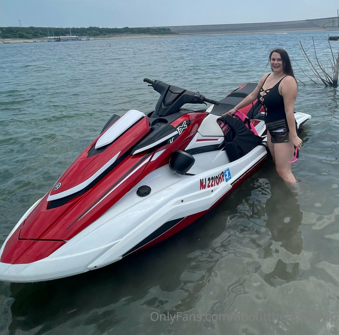 Photo by abouttheboobsvip published on November 2,2023 09:30:41 - BestThots