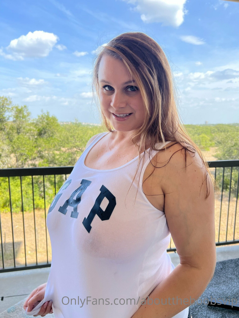 Photo by abouttheboobsvip published on November 2,2023 09:31:22 - BestThots