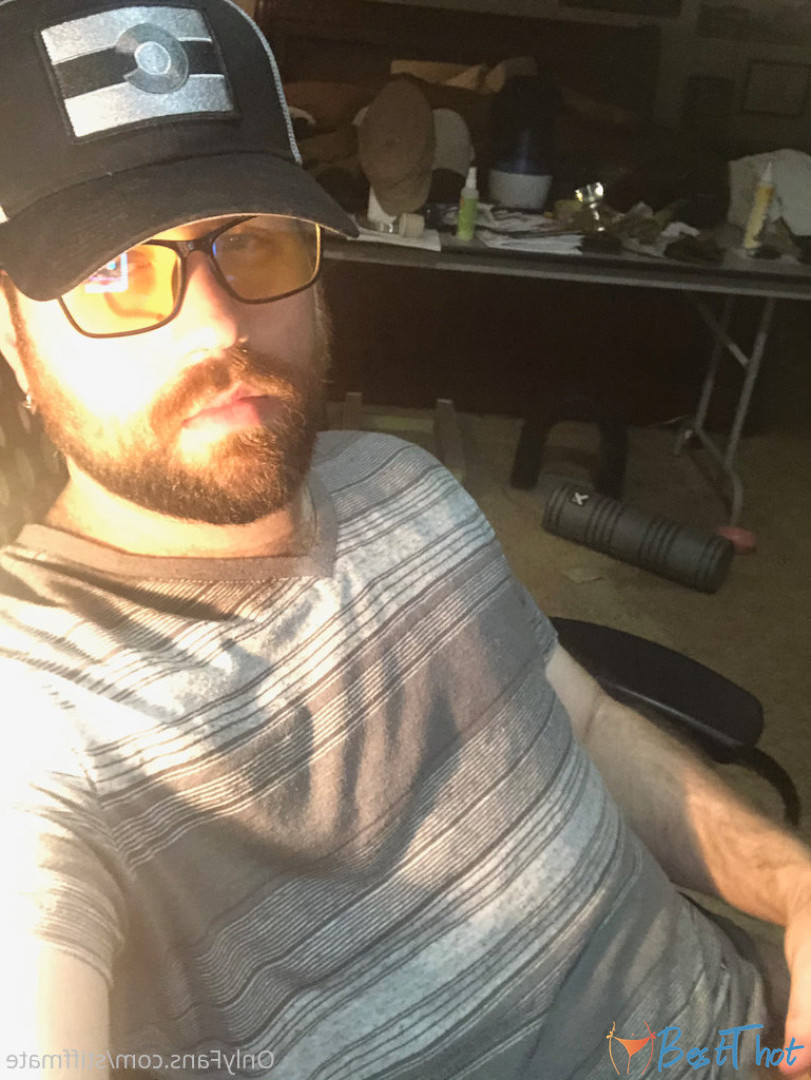 Photo by stiffmate published on December 17,2024 01:07:22 - BestThots