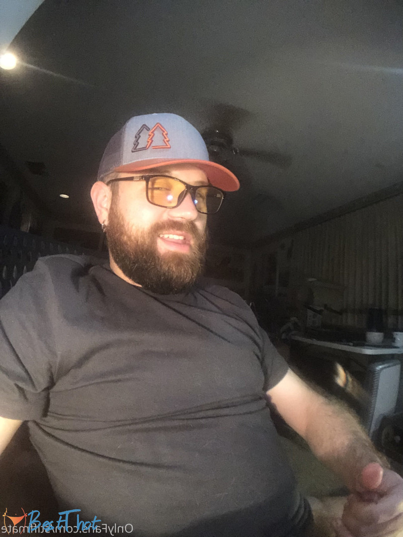 Photo by stiffmate published on December 17,2024 01:08:28 - BestThots