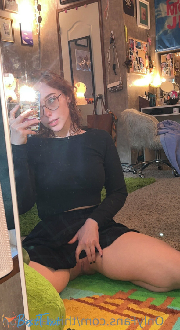Photo by thiccameron published on December 24,2024 20:13:55 - BestThots