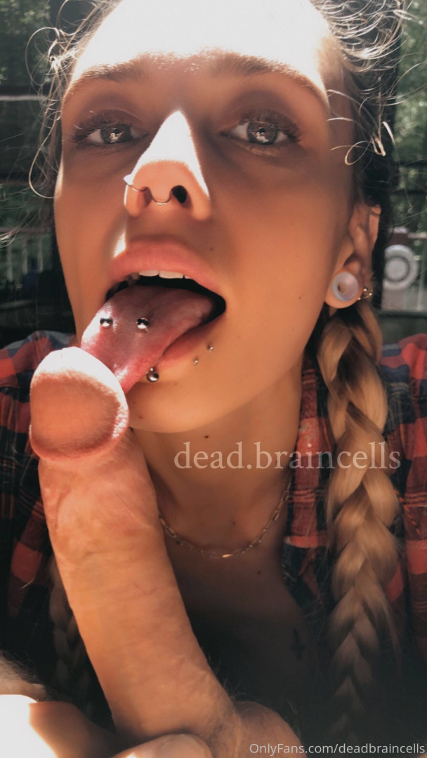 Photo by deadbraincells published on June 20,2023 07:05:02 - BestThots