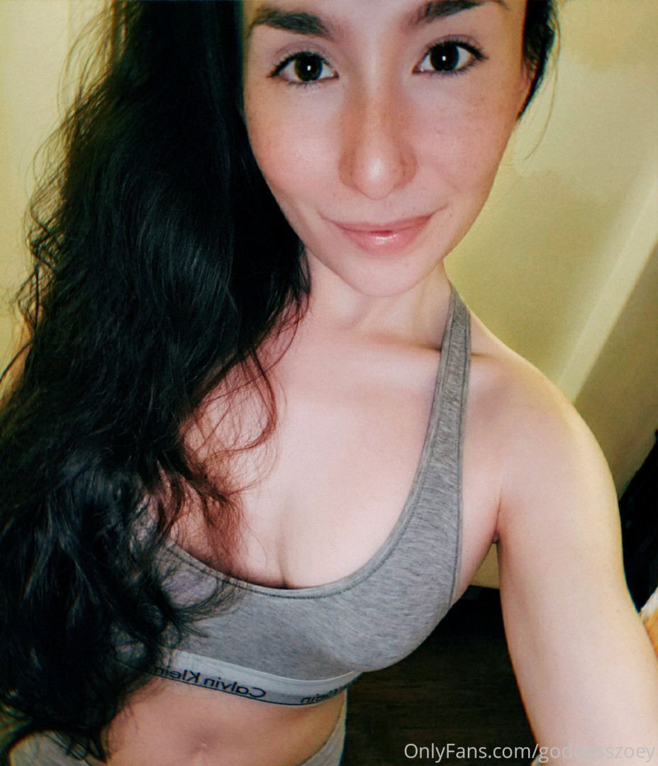 Photo by goddesszoey published on October 15,2023 02:31:49 - BestThots