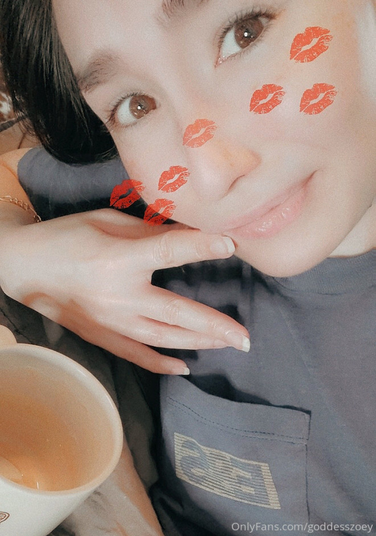 Photo by goddesszoey published on October 15,2023 06:55:44 - BestThots