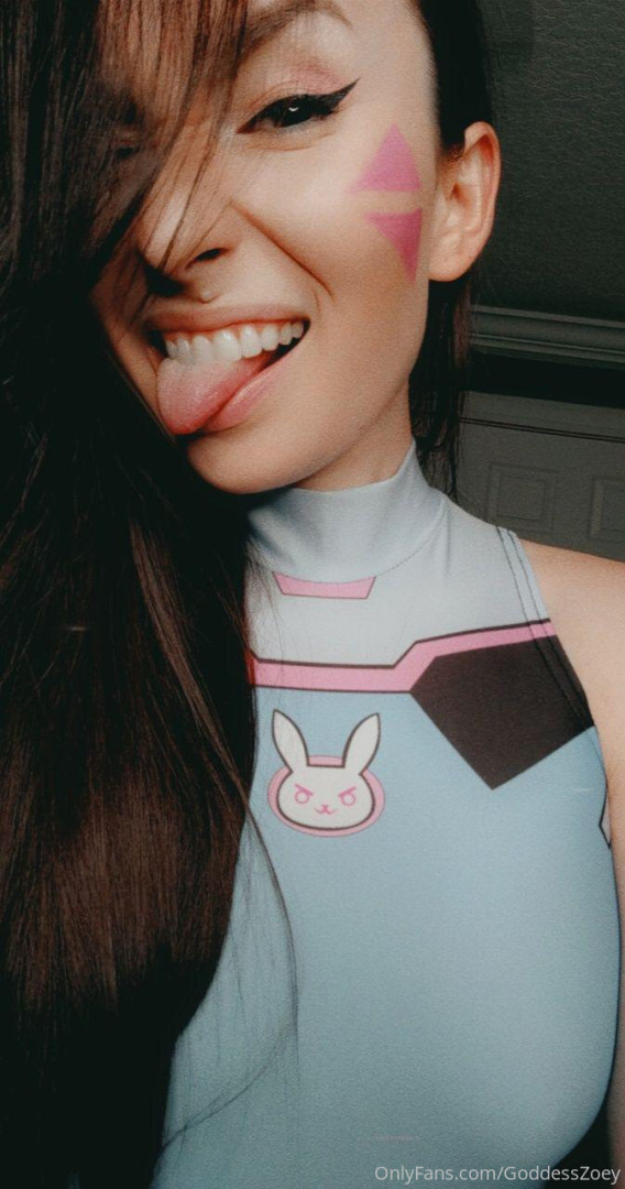 Photo by goddesszoey published on October 15,2023 08:00:59 - BestThots