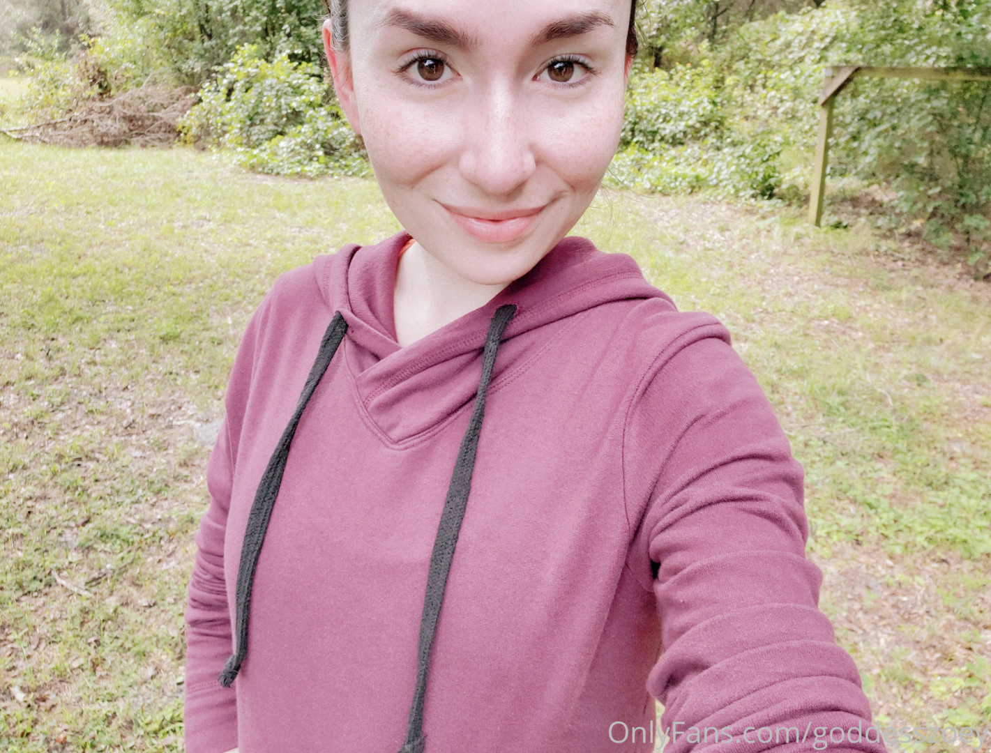 Photo by goddesszoey published on October 15,2023 09:46:33 - BestThots